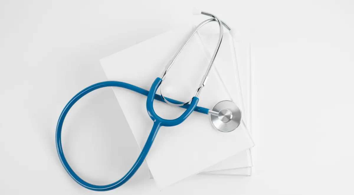 Estetoscópio - Imagem de Freepik